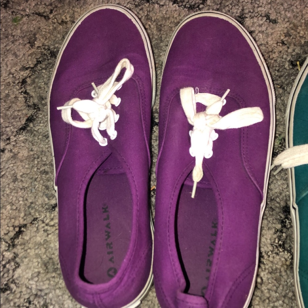 Purple and blue airwalk shoes both-$12 just one $5